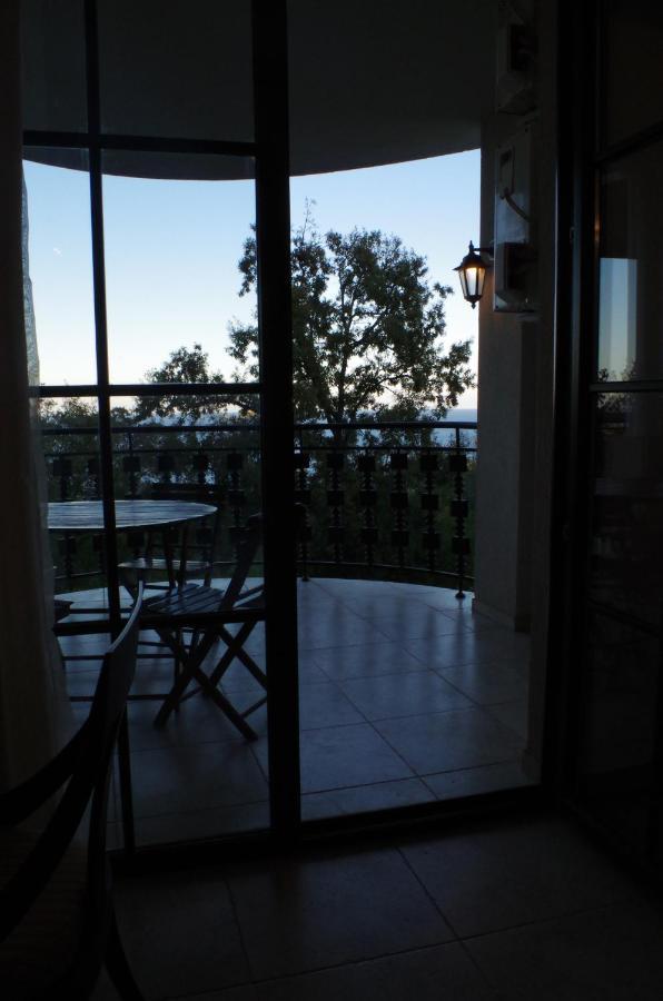 Beautiful 1St-Line Seaview Private Appartement In The Cliff Resort 奥布佐尔 外观 照片